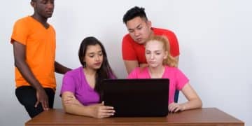 5 Cursos Técnicos Promissores para o Mercado de Trabalho em 2025 - Cover Image