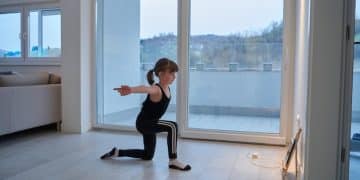 Exercícios em Casa: Plano de 30 Dias para Iniciantes com Resultados - Cover Image