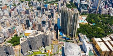 Selic a 12,75%: Impactos e Perspectivas para a Economia do Brasil - Cover Image